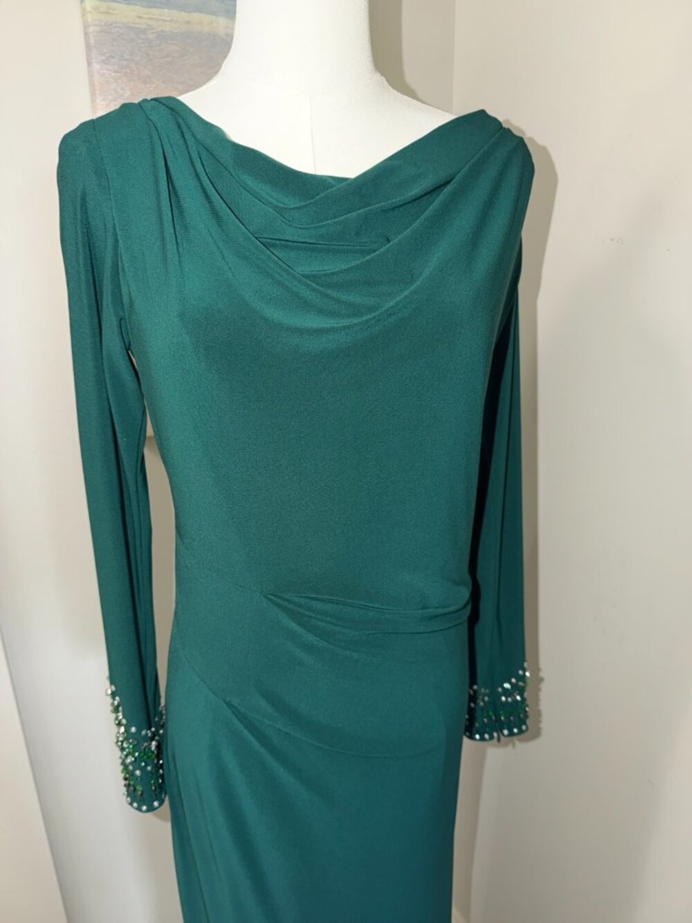 Betsy Adam Emerald Green Gown - Size 8 💚